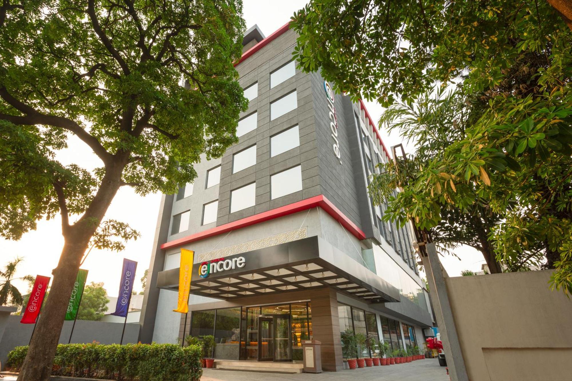 Ramada Encore Jalandhar Eksteriør bilde