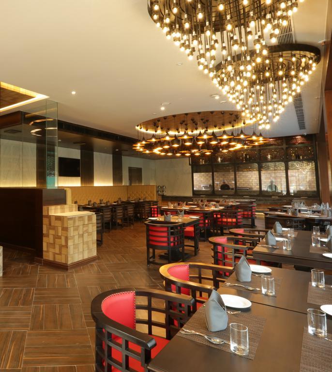 Ramada Encore Jalandhar Eksteriør bilde