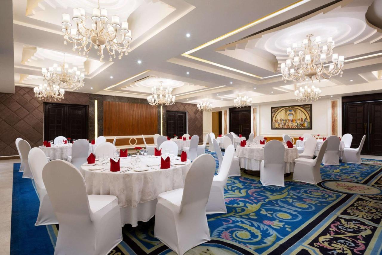 Ramada Encore Jalandhar Eksteriør bilde
